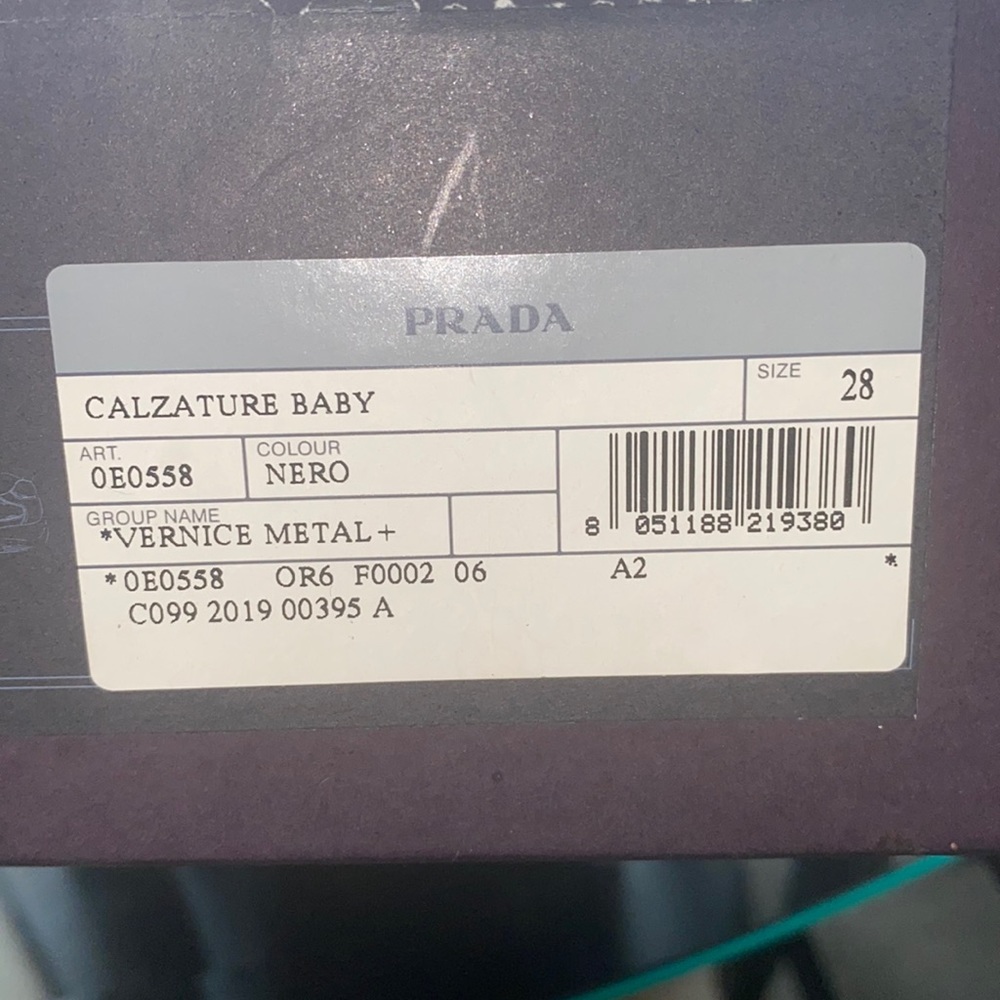 Prada classic
